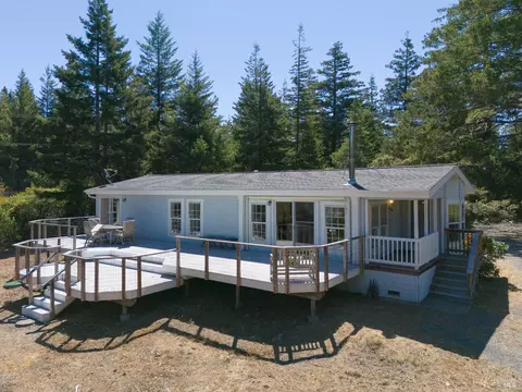 33416 Iversen Rd, Gualala, CA 95445