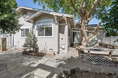 Exterior - 602 Deerfield Ln, Petaluma, CA 94952 photo 8 of 10