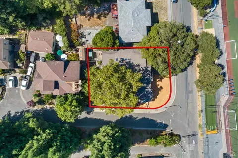 View/Area - 602 Deerfield Ln, Petaluma, CA 94952 photo 2 of 4