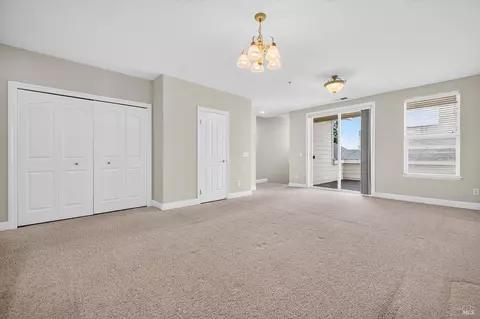 Living - 766 Mcclelland Dr, Windsor, CA 95492 photo 4 of 8