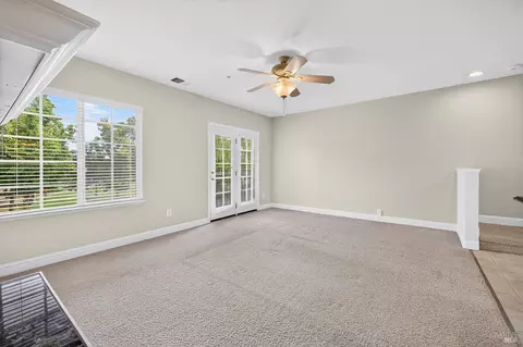 Living - 766 Mcclelland Dr, Windsor, CA 95492 photo 8 of 8