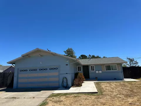 3074 Jo Ann Dr, Richmond, CA 94806