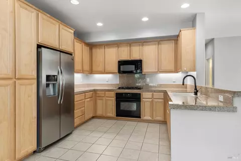 Kitchen - 411 Matteri Cir, Cotati, CA 94931 photo 1 of 4