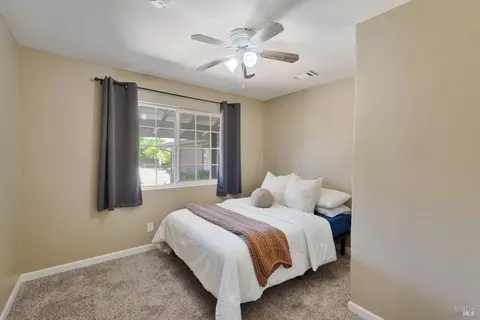 Bedroom - 500 Cypress St, Dixon, CA 95620 photo 4 of 5
