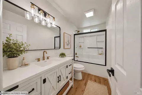 Bath - 498 Mill St, Willits, CA 95490 photo 1 of 4