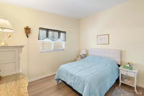 Bedroom - 310 Bergwall Way, Vallejo, CA 94591 photo 3 of 4
