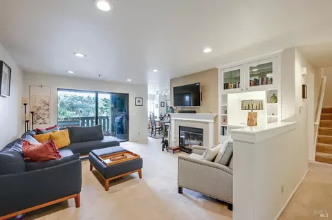 Living - 110 Redhawk Rd, Novato, CA 94949 photo 4 of 4