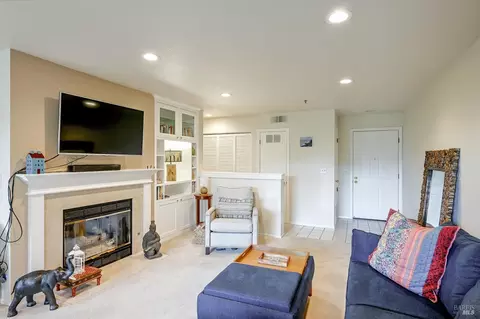 Living - 110 Redhawk Rd, Novato, CA 94949 photo 3 of 4