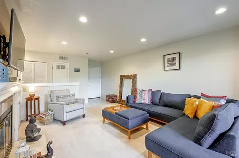Living - 110 Redhawk Rd, Novato, CA 94949 photo 1 of 4