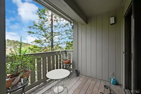 Exterior - 110 Redhawk Rd, Novato, CA 94949 photo 7 of 9