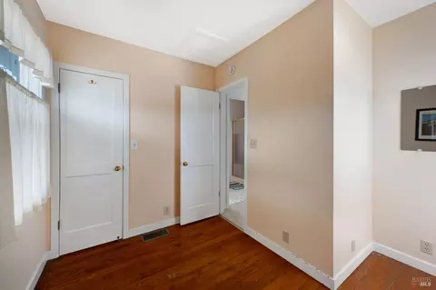 Bedroom - 1165 Highway 1, Bodega Bay, CA 94923 photo 3 of 4