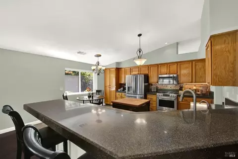 Kitchen - 940 Alexander Ct, Dixon, CA 95620 photo 1 of 11