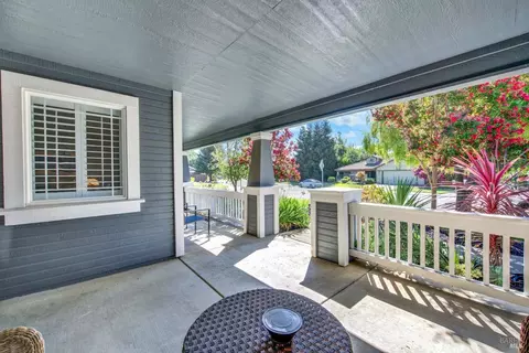 Exterior - 940 Alexander Ct, Dixon, CA 95620 photo 11 of 12