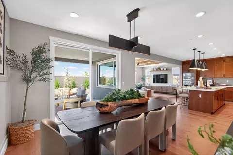 Dining - 713 Avonelle St, Oakley, CA 94561 photo 1 of 2