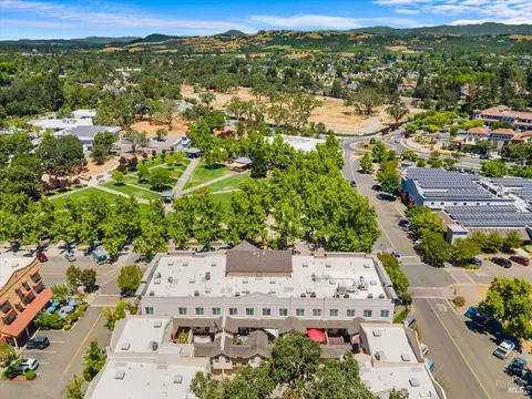 View/Area - 676 Mcclelland Dr, Windsor, CA 95492 photo 8 of 9