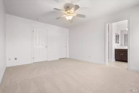 Bedroom - 676 Mcclelland Dr, Windsor, CA 95492 photo 3 of 7
