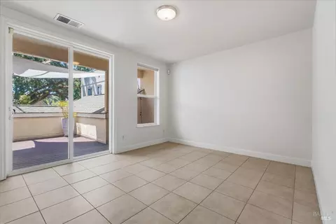 Other - 676 Mcclelland Dr, Windsor, CA 95492 photo 3 of 8
