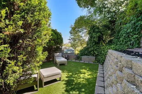 Exterior - 25 Sereno Pl, Vallejo, CA 94589 photo 31 of 32
