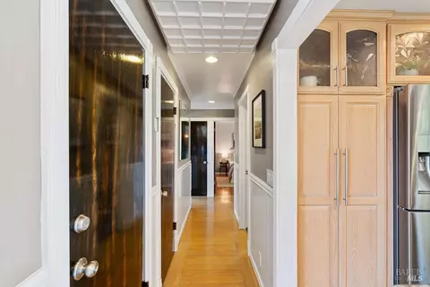 Entry Way - 25 Sereno Pl, Vallejo, CA 94589 photo 1 of 2