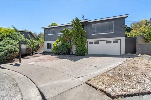 Exterior - 25 Sereno Pl, Vallejo, CA 94589 photo 2 of 32