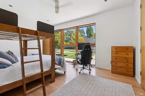 Bedroom - 20420 5th St E, Sonoma, CA 95476 photo 4 of 6