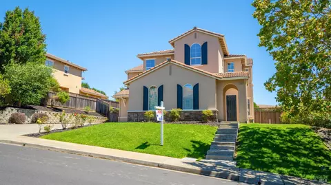 Exterior - 1516 Landmark Dr, Vallejo, CA 94591 photo 8 of 10