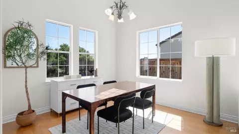 Dining - 1516 Landmark Dr, Vallejo, CA 94591 photo 1 of 2