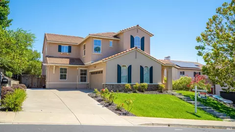 Exterior - 1516 Landmark Dr, Vallejo, CA 94591 photo 2 of 10