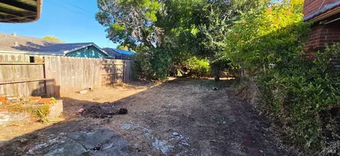 Exterior - 149 Kit Carson Way, Vallejo, CA 94589 photo 4 of 6
