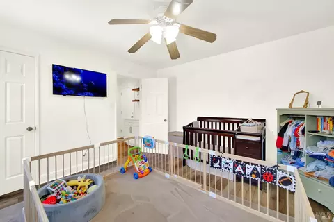 Bedroom - 221 S 8th St, Dixon, CA 95620 photo 2 of 3