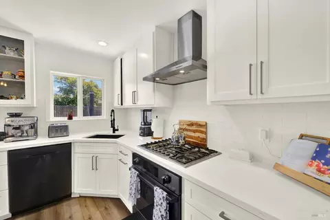 Kitchen - 221 S 8th St, Dixon, CA 95620 photo 9 of 11
