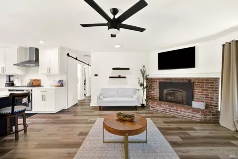 Other - 221 S 8th St, Dixon, CA 95620 photo 5 of 9