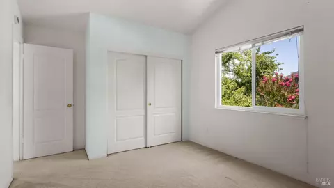 Bedroom - 950 Wright St, Santa Rosa, CA 95404 photo 5 of 8