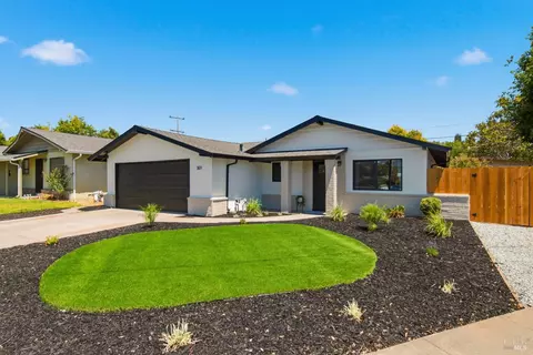 301 Plum St, Vacaville, CA 95688