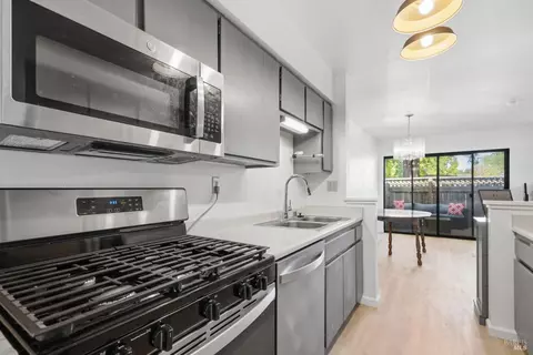 Kitchen - 1908 Windmill Cir, Santa Rosa, CA 95403 photo 1 of 2