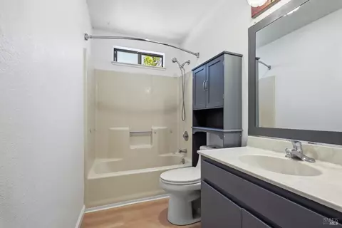 Bath - 1908 Windmill Cir, Santa Rosa, CA 95403 photo 1 of 3