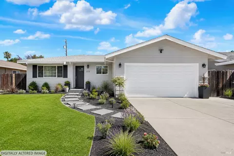 Exterior - 272 Jasmine St, Fairfield, CA 94533 photo 2 of 22