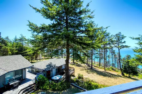 View/Area - 21985 Timber Cove Rd, Timber Cove, CA 95450 photo 4 of 6