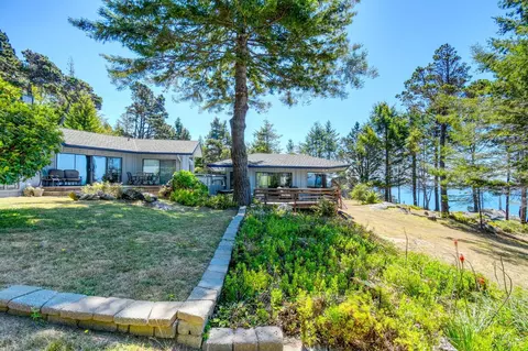 Exterior - 21985 Timber Cove Rd, Timber Cove, CA 95450 photo 9 of 22
