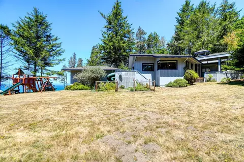 Exterior - 21985 Timber Cove Rd, Timber Cove, CA 95450 photo 7 of 22