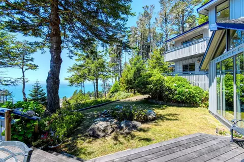 Exterior - 21985 Timber Cove Rd, Timber Cove, CA 95450 photo 13 of 22