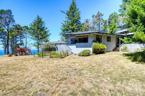Exterior - 21985 Timber Cove Rd, Timber Cove, CA 95450 photo 6 of 22