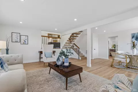 Living - 43 Garthe Ct, Vallejo, CA 94591 photo 1 of 1