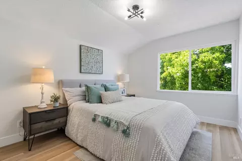 Bedroom - 43 Garthe Ct, Vallejo, CA 94591 photo 2 of 3