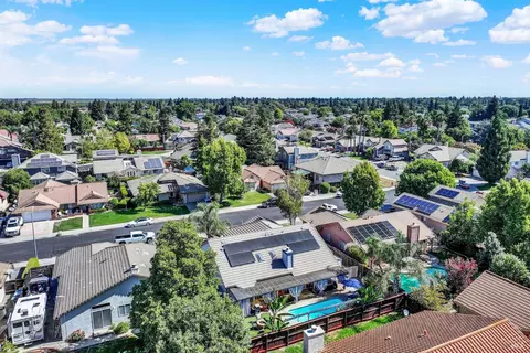 View/Area - 1495 Madera Dr, Dixon, CA 95620 photo 5 of 9