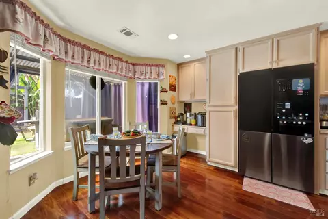 Dining - 1495 Madera Dr, Dixon, CA 95620 photo 1 of 1