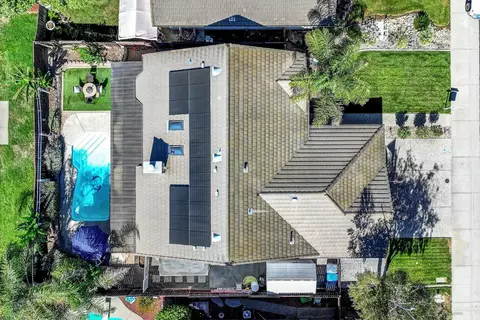 View/Area - 1495 Madera Dr, Dixon, CA 95620 photo 2 of 9