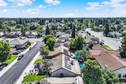 View/Area - 1495 Madera Dr, Dixon, CA 95620 photo 4 of 9