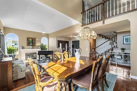 Dining - 128 Chesapeake Dr, Vallejo, CA 94591 photo 1 of 4
