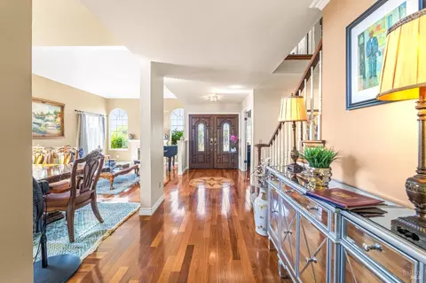 Entry Way - 128 Chesapeake Dr, Vallejo, CA 94591 photo 1 of 2